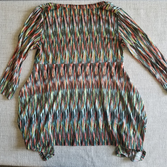 Karen Kane Multi-Colored Scoop Neck Blouse Size Large - Picture 5 of 11